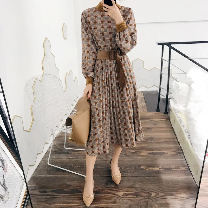 5258532923_1209490680 (1)