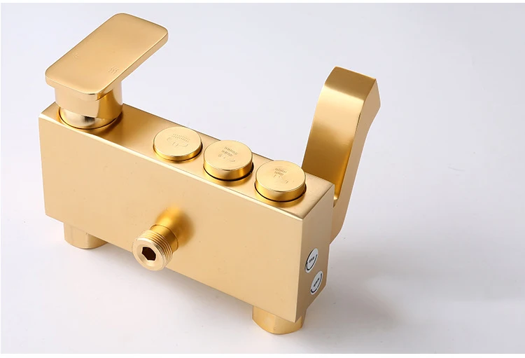 4206117846_1131100891