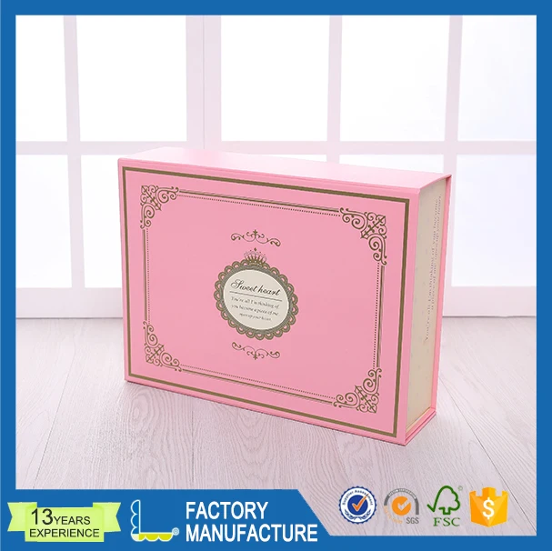 silver triangle box