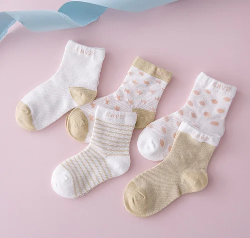 Hot Selling New Polka Dot Brand Kids Socks Thin Comfortable Breathable White Baby Sock
Hot Selling New Polka Dot Brand Kids Socks Thin Comfortable Breathable White Baby Sock