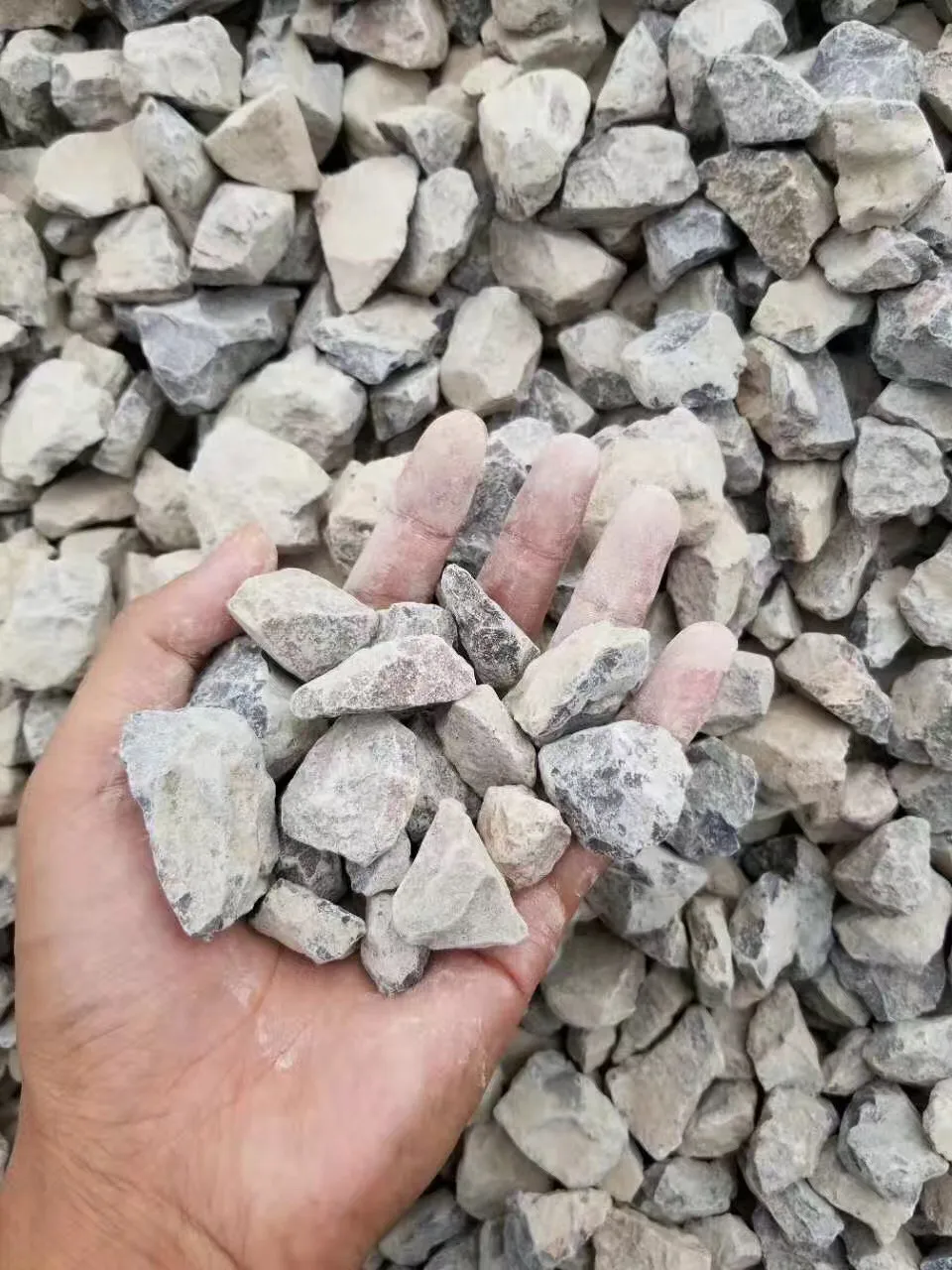 limestone,granite,pebble,iron ore,ballast, basalt, quartz stone