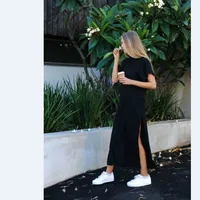 The Best European and American slip dress open T-shirt loose women's short-sleeved dress shirt dress
The Best European and American slip dress open T-shirt loose women's short-sleeved dress shirt dress