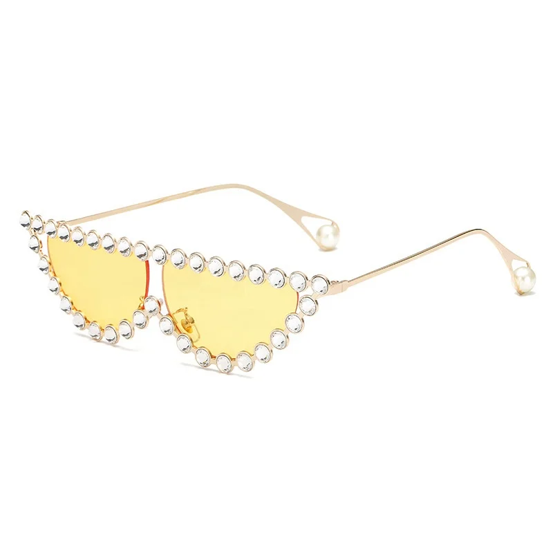 Sexy Cat Eye Sunglasses Women Luxury Brand Designer Crystal Flat Top Sun Glasses Men Female Pearl Legs Retro Oculos de sol UV400, Gray;blue;pink;yellow;clear
Sexy Cat Eye Sunglasses Women Luxury Brand Designer Crystal Flat Top Sun Glasses Men Female Pearl Legs Retro Oculos de sol UV400, Gray;blue;pink;yellow;clear
