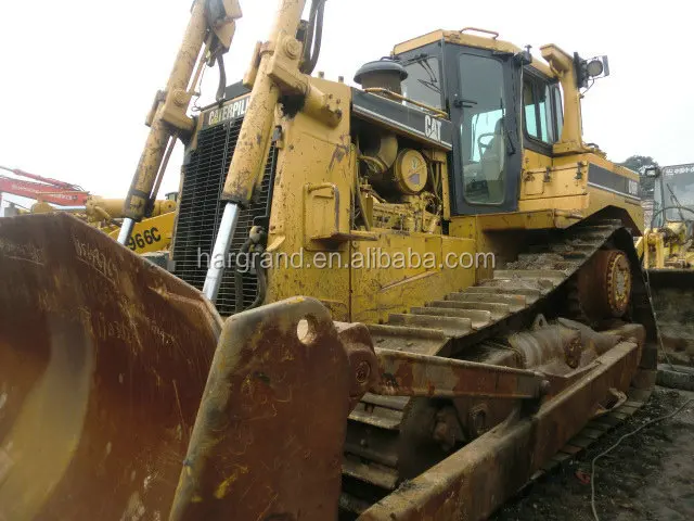 CAT D8R  (4).jpg