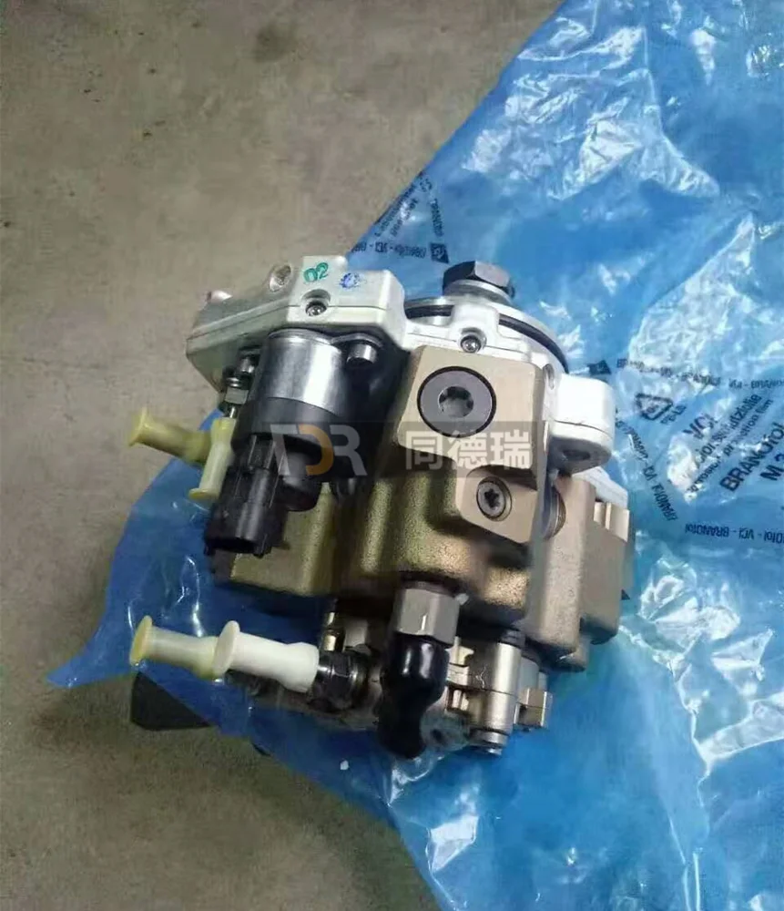 PC200-8 топливный насос 6754-71-1012 SAA6D107E детали двигателя