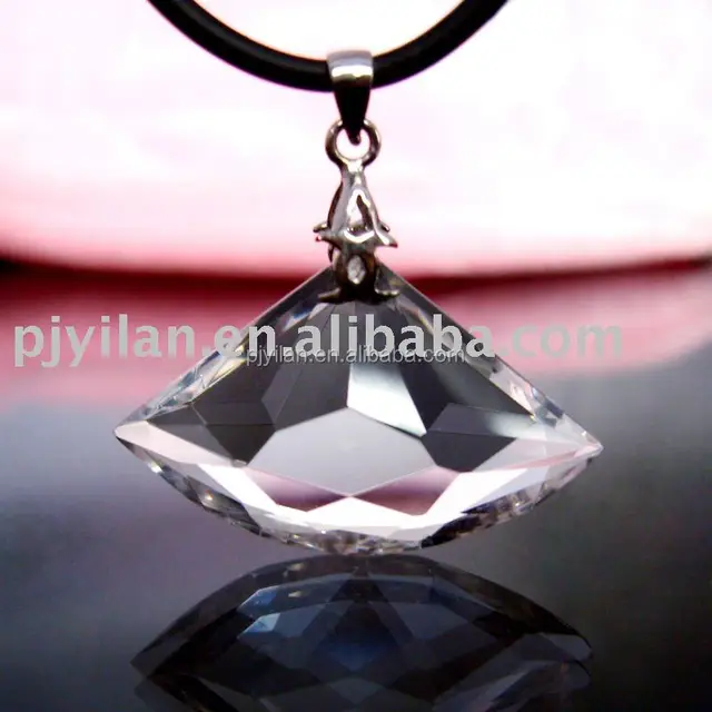 2016 hot glass diamond natural unique crystal pendant