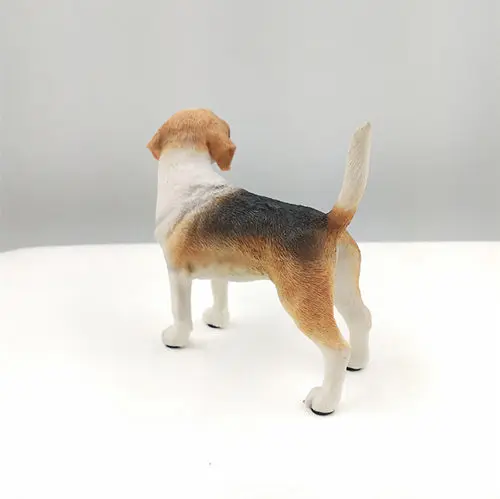 Beagle dog figure 1