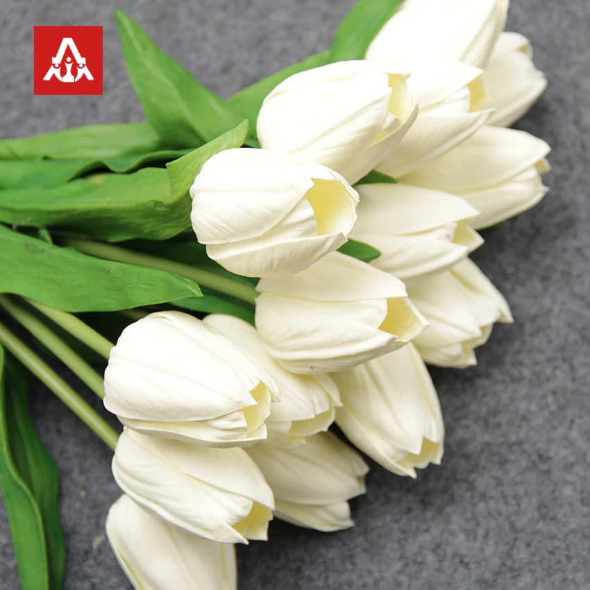 Toptan ucuz yapay beyaz lale çiçek düğün dekorasyon için