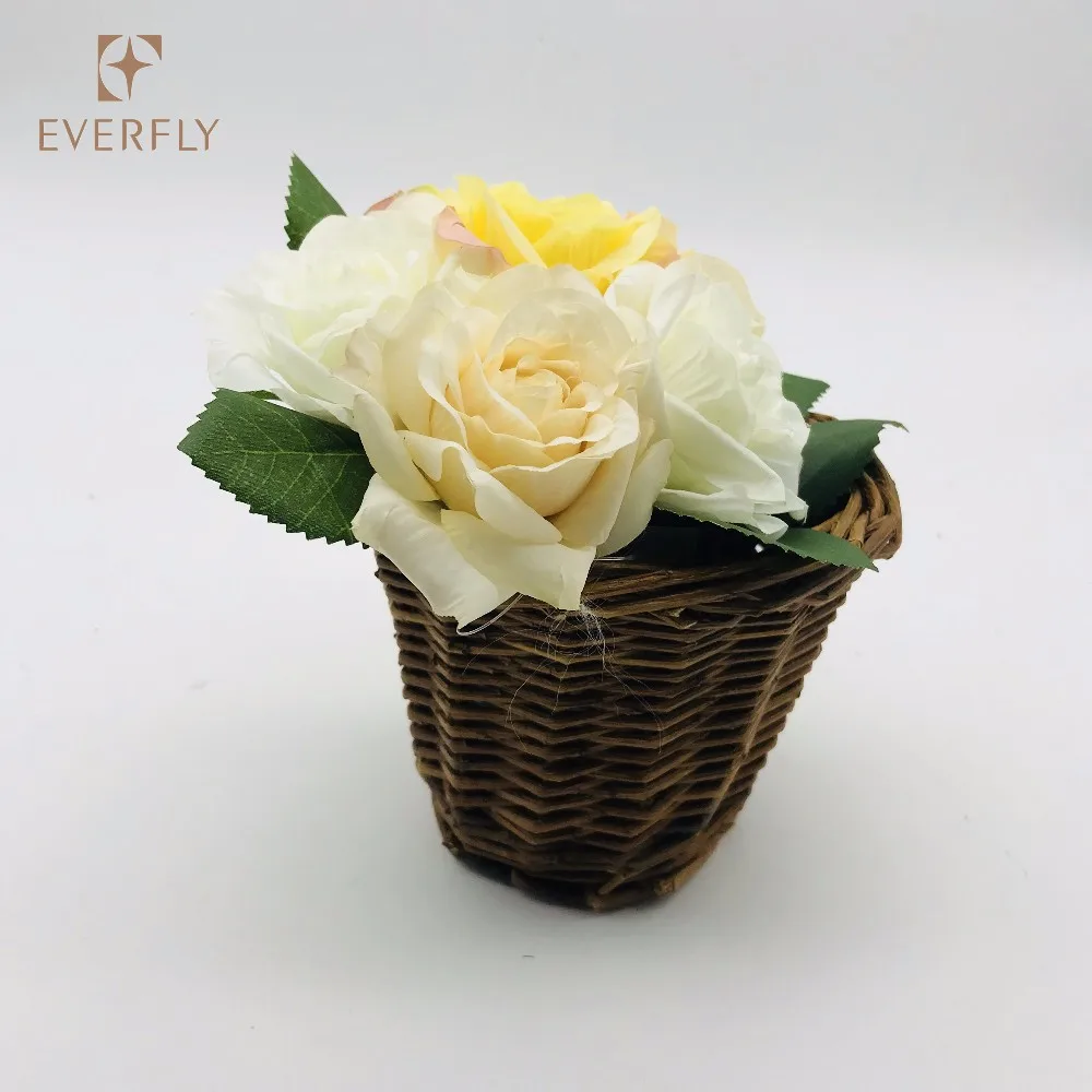 sample best quality small gift willow wicker basket for flowers
