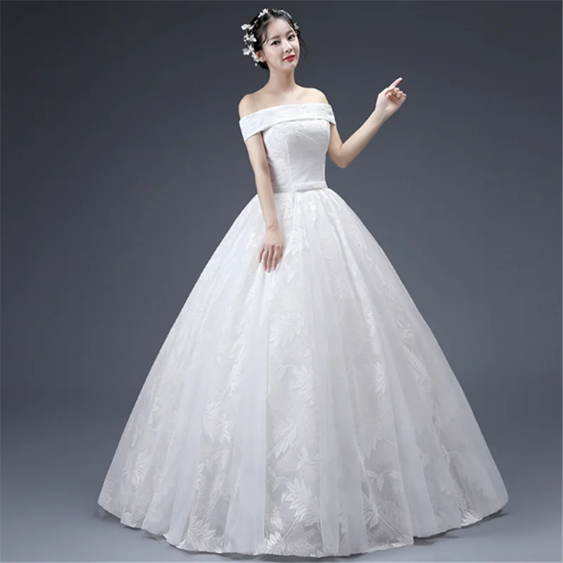 European Korean Fashion simple boat neck off shoulder sexy elegant lace up floor length tulle white wedding bridal gown
European Korean Fashion simple boat neck off shoulder sexy elegant lace up floor length tulle white wedding bridal gown