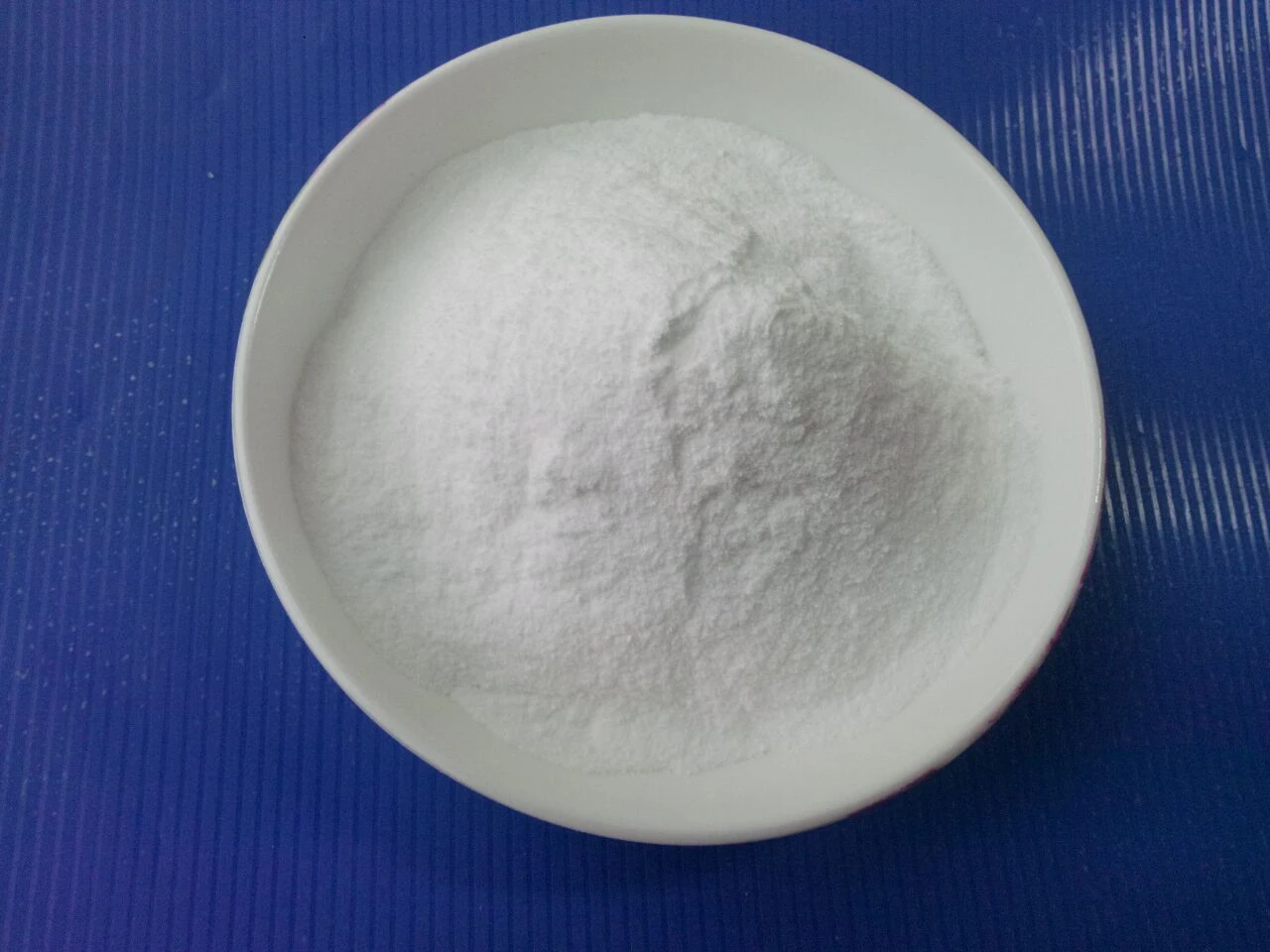 高品质白色粉末和粒状食品添加剂丙酸钙