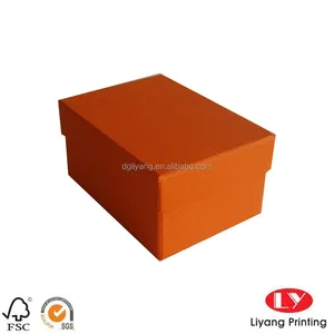 two pieces sturdy cardboard gift packaging paper box with lid