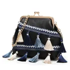 Hot Fashion Lady Leather Clip Single Chain Shoulder Bag with Tassels