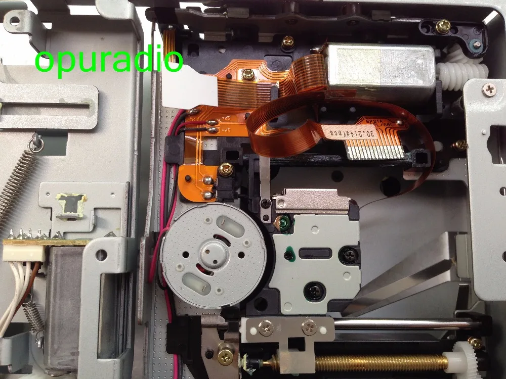 DT23L26B AP07 laser for Mercede MC3330 3520 6 CD changer Never used (3)