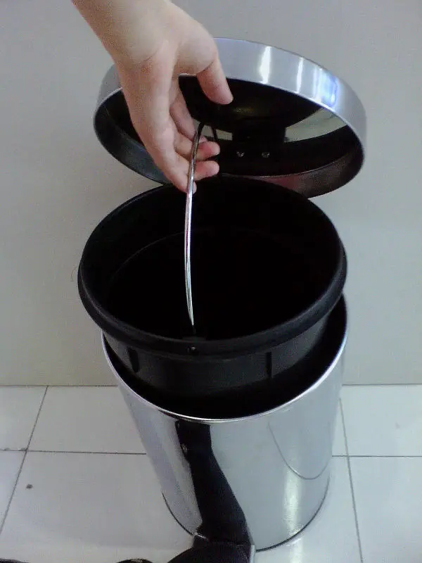 inner can removable.jpg
