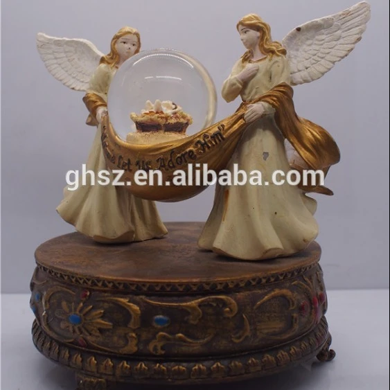 Al por mayor de la resina Jesús bebé nacimiento con dos hadas estatuas colección