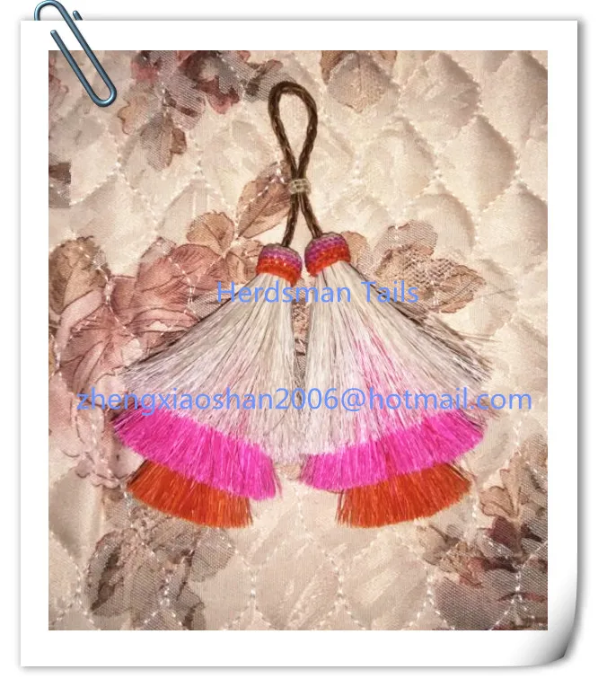 Colored tassel-2