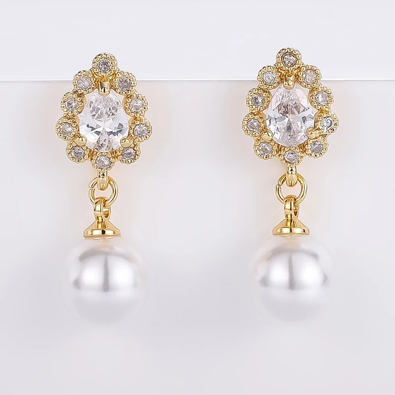Lateefah 2019 New Pearl Alloy Drop Earrings Zircon Earrings Gold Earrings for Women Gifts, Pearl earrings
Lateefah 2019 New Pearl Alloy Drop Earrings Zircon Earrings Gold Earrings for Women Gifts, Pearl earrings
