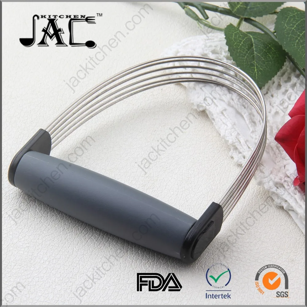 Manual Baking Wire Pastry Cutter Round Hand Dough Blender