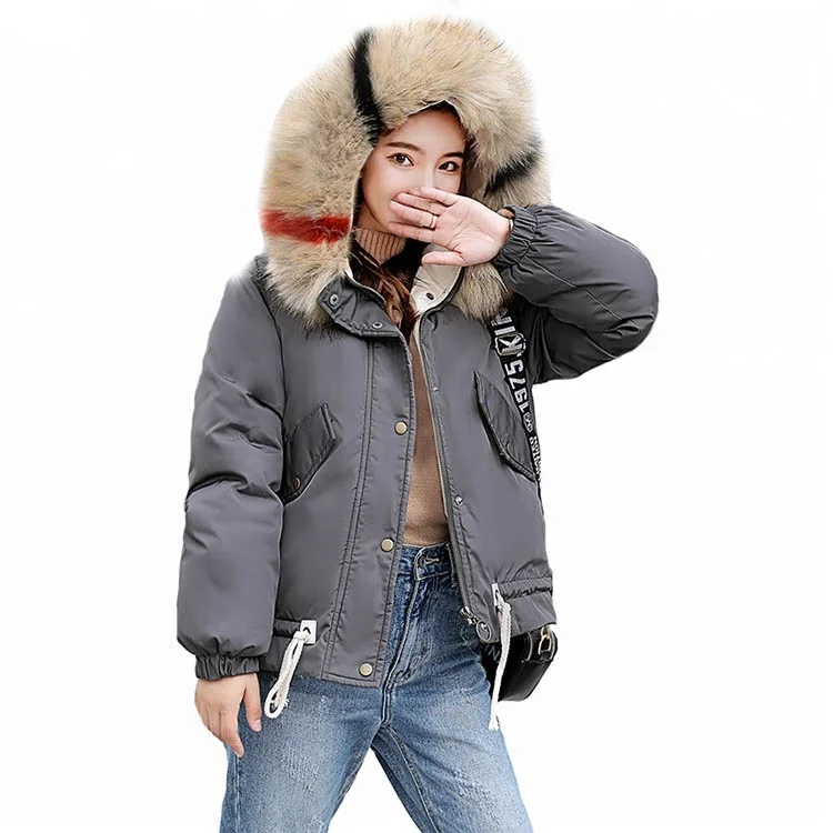 Winter Coat Women Large faux Fur Collar Hooded short Jacket Thicken Warm Korean Padded 2018 Oversized Parka winter coat
Winter Coat Women Large faux Fur Collar Hooded short Jacket Thicken Warm Korean Padded 2018 Oversized Parka winter coat