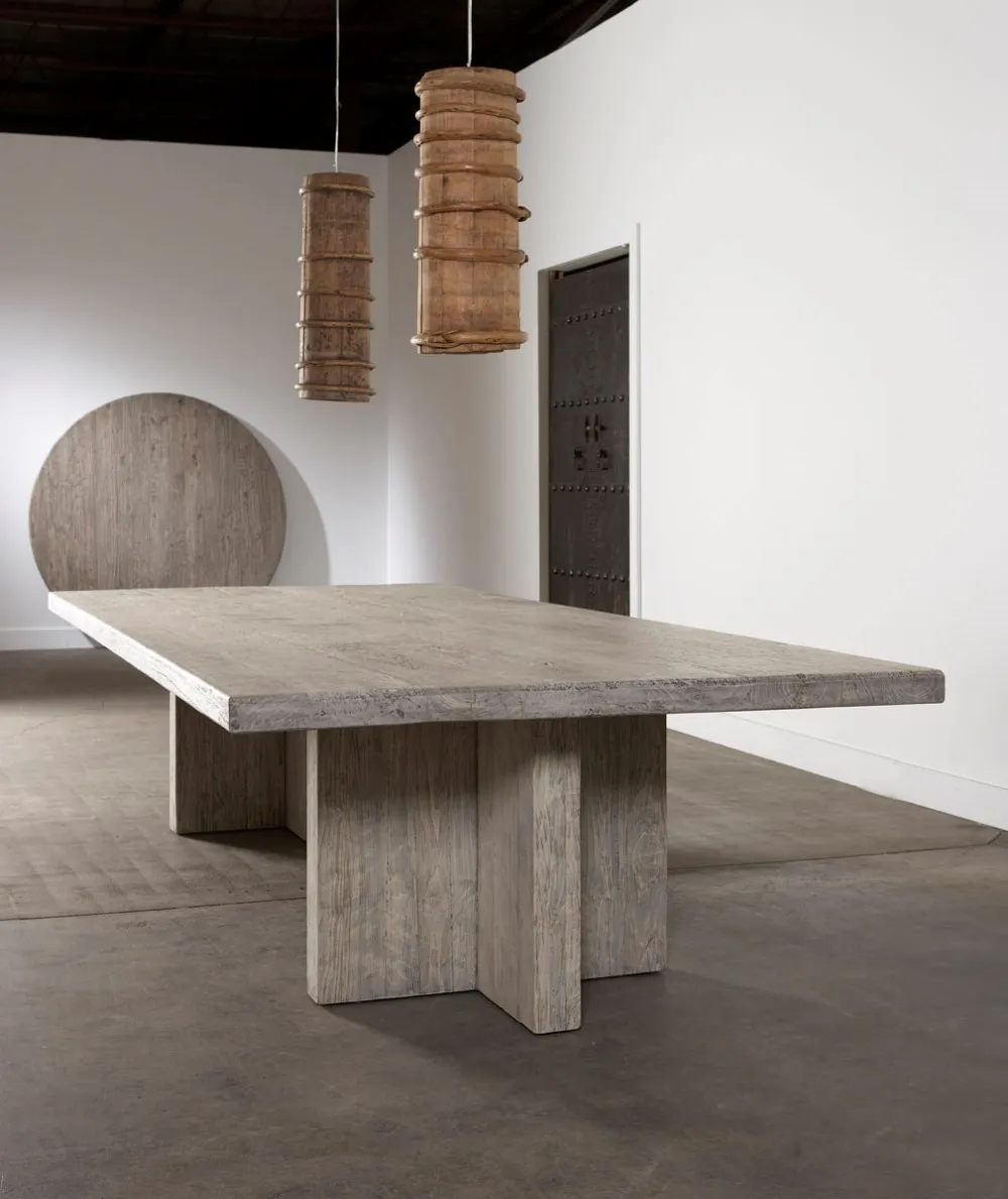 Reclaimed elm dinning table( T style Leg)