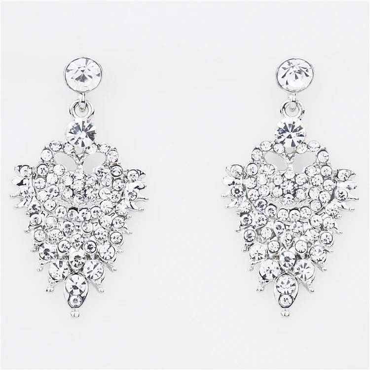 2019 New Design exquisite Silver rhinestone crystal bling shiny bridal earrings large diamond earrings
2019 New Design exquisite Silver rhinestone crystal bling shiny bridal earrings large diamond earrings