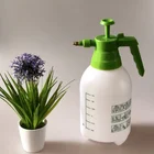 2L plastic garden pump sprayer garden tool water bottle pressure hand sprayer