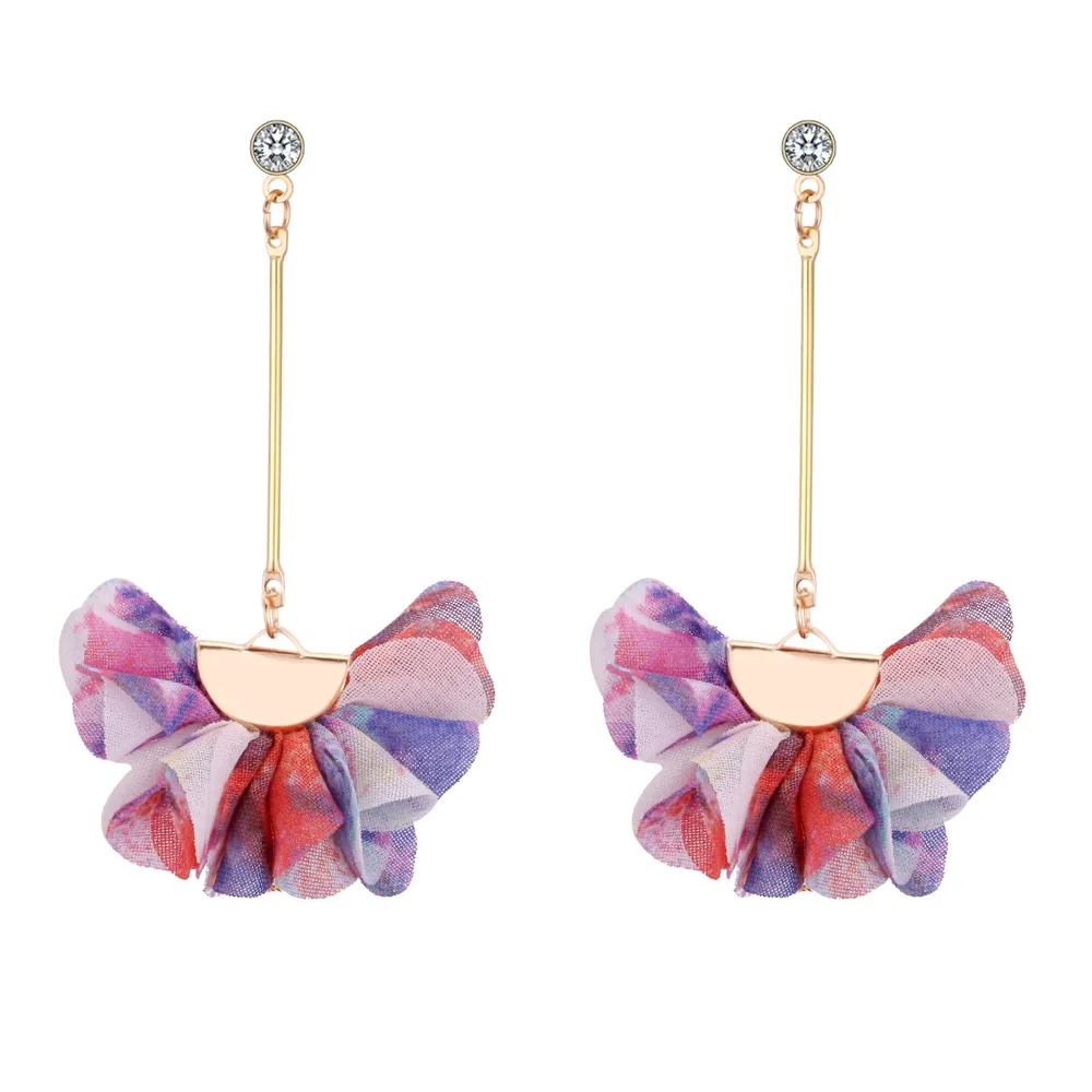 Women Vintage Bohemia New Style Fabric Flower Earrings Copper and Zircon Earrings Birthday Gift, Same as picture
Women Vintage Bohemia New Style Fabric Flower Earrings Copper and Zircon Earrings Birthday Gift, Same as picture