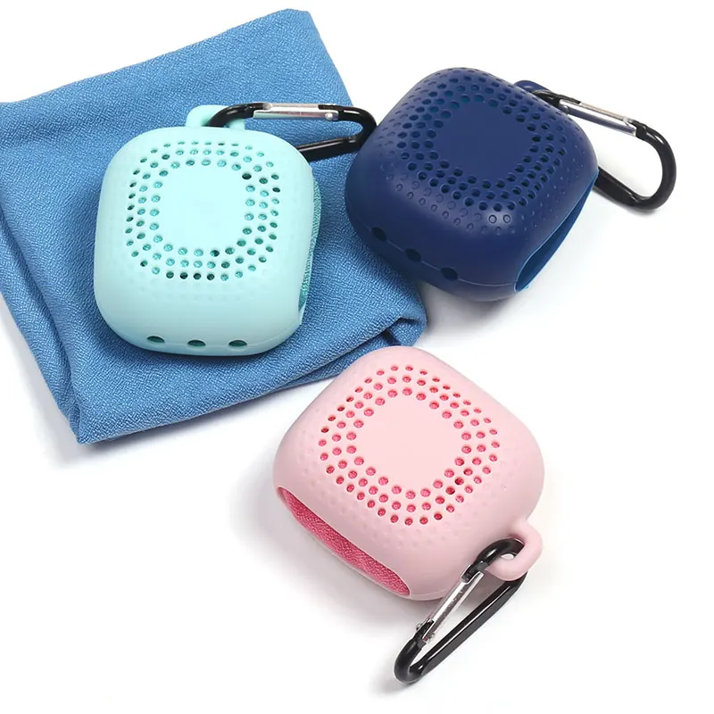 Fast Drying Golf Ice Custom Design Super Microfiber Sport Instant Cooling Towel With Bag
Fast Drying Golf Ice Custom Design Super Microfiber Sport Instant Cooling Towel With Bag