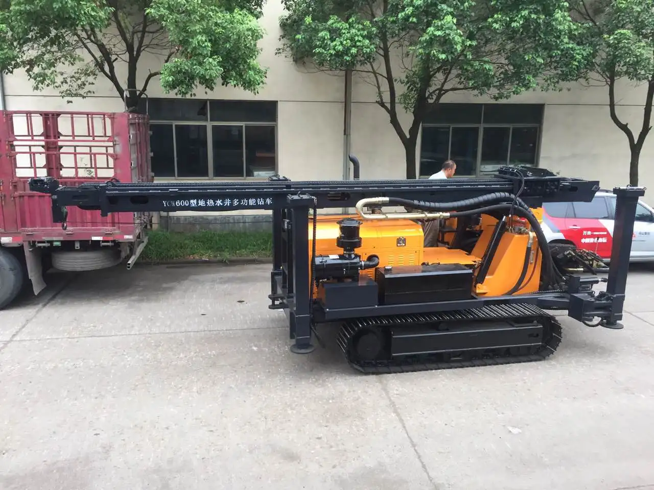 KW600 450m Depth Hole 168-350mm truck mounted Portable Crawler water well drilling rig machine