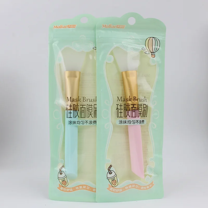 5677518198_1880370438