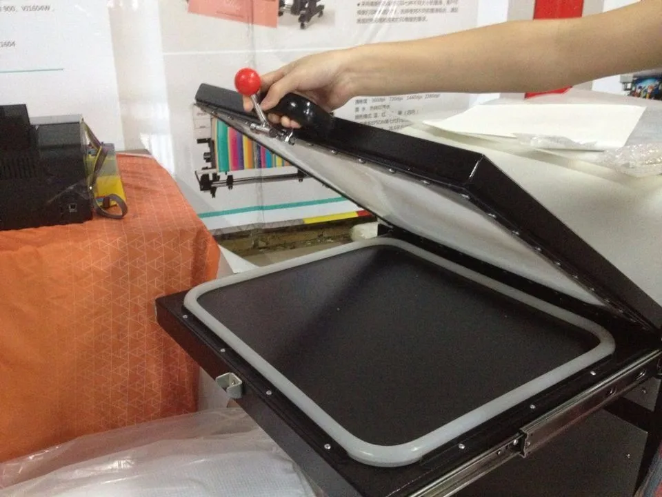 Guangzhou 3d sublimation vacuum color heat press 3d sublimation vacuum machine.jpg