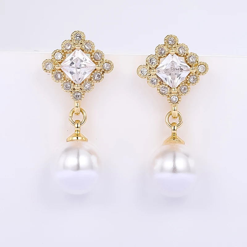 Lateefah 2019 Fashion Inlaid Zircon Earrings Pearl Earrings Gold Square Cute Earrings For Women Jewelry Gifts
Lateefah 2019 Fashion Inlaid Zircon Earrings Pearl Earrings Gold Square Cute Earrings For Women Jewelry Gifts
