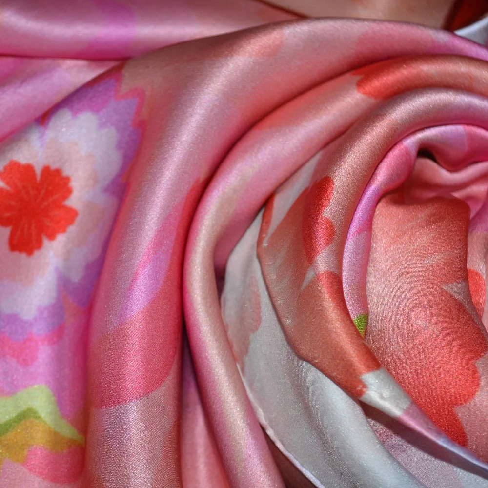 Wholesale Print Fabric silk scarf/silk hijab Satin Silk Fabric, As customer request
Wholesale Print Fabric silk scarf/silk hijab Satin Silk Fabric, As customer request