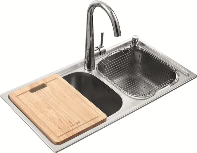 metal kitchen sink image