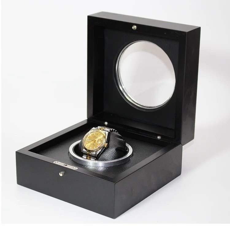 Special Design Luxury Round Clear Lid Pu Linking Black Wood Lacquered Fashion Watch Box
Special Design Luxury Round Clear Lid Pu Linking Black Wood Lacquered Fashion Watch Box
