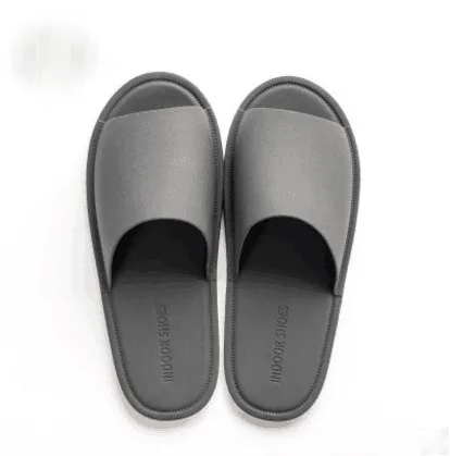 Summer soft sole anti-slippery and wear-resistant PVC indoor and outdoor slippers for men and women
Summer soft sole anti-slippery and wear-resistant PVC indoor and outdoor slippers for men and women