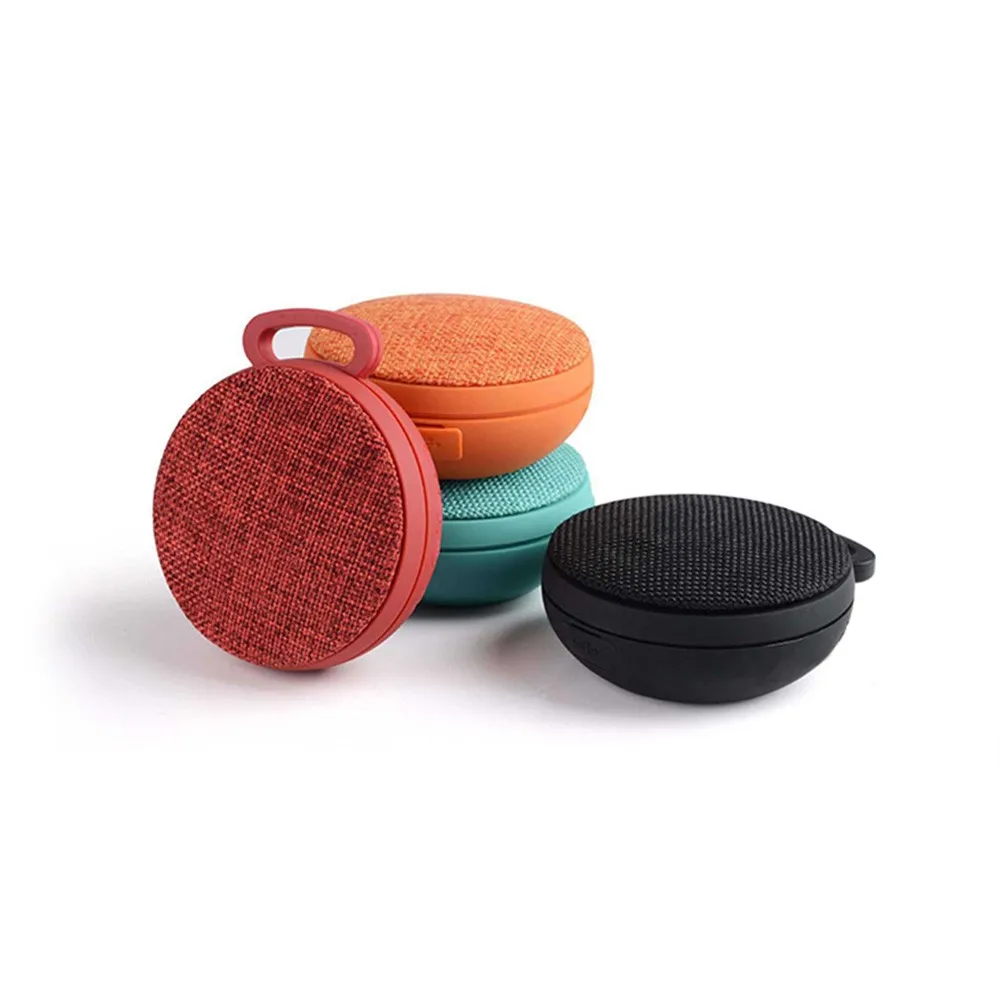 New Carabiner Outdoor Fabric Waterproof Portable Wireless Speaker With fm Radio, Blue;orange;red;balck
New Carabiner Outdoor Fabric Waterproof Portable Wireless Speaker With fm Radio, Blue;orange;red;balck