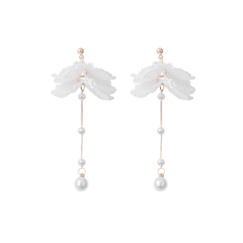 2019Korean east gate temperament long shell pearl earrings ins fairy flash white petal earrings earrings for women
2019Korean east gate temperament long shell pearl earrings ins fairy flash white petal earrings earrings for women