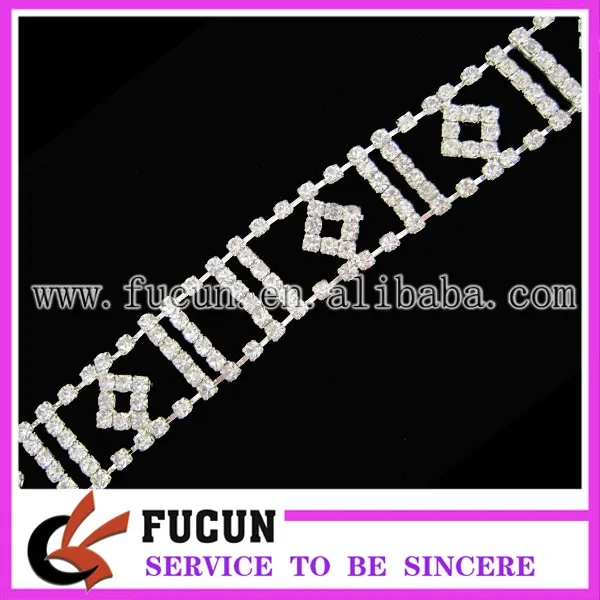 crystal rhinestone trimming 4.jpg