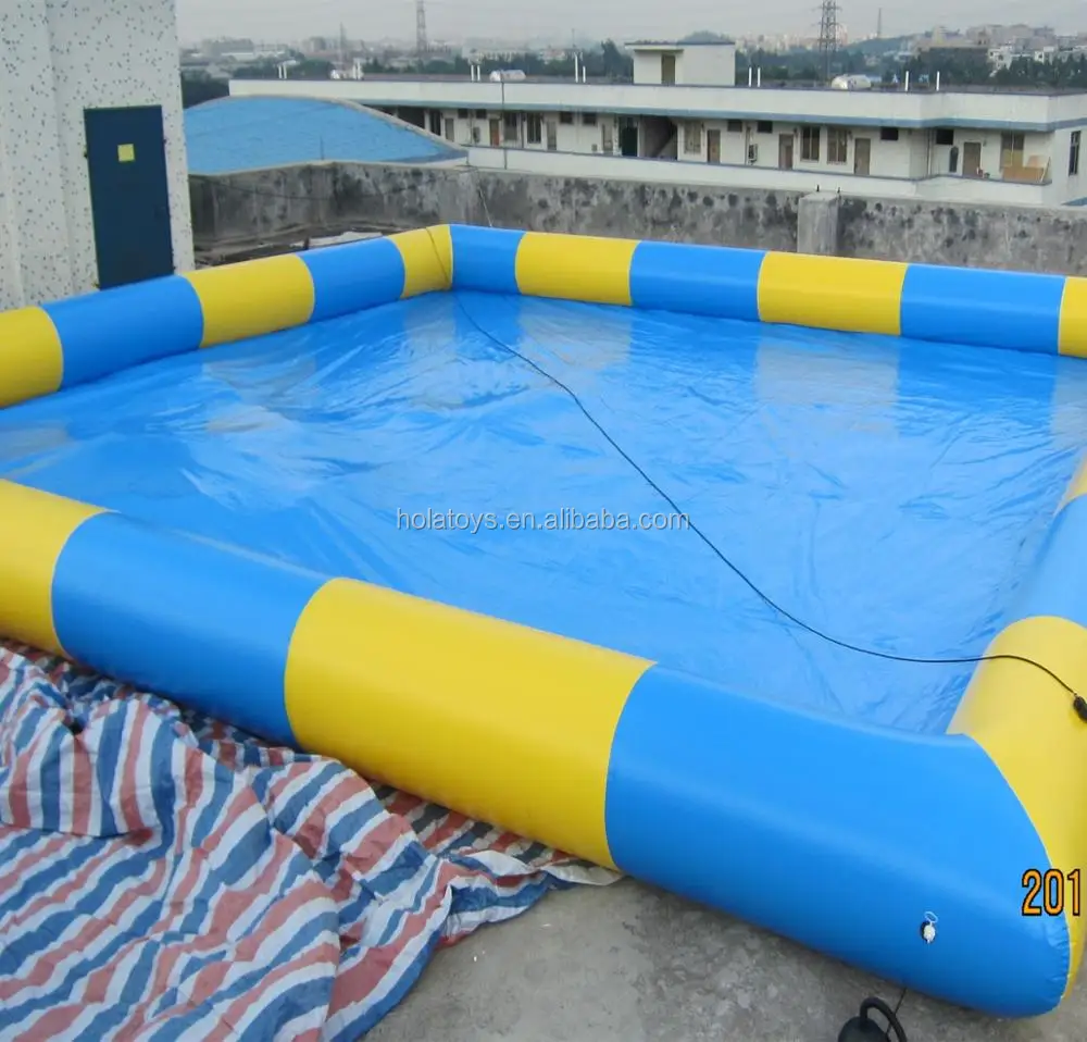 inflatable pool.jpg
