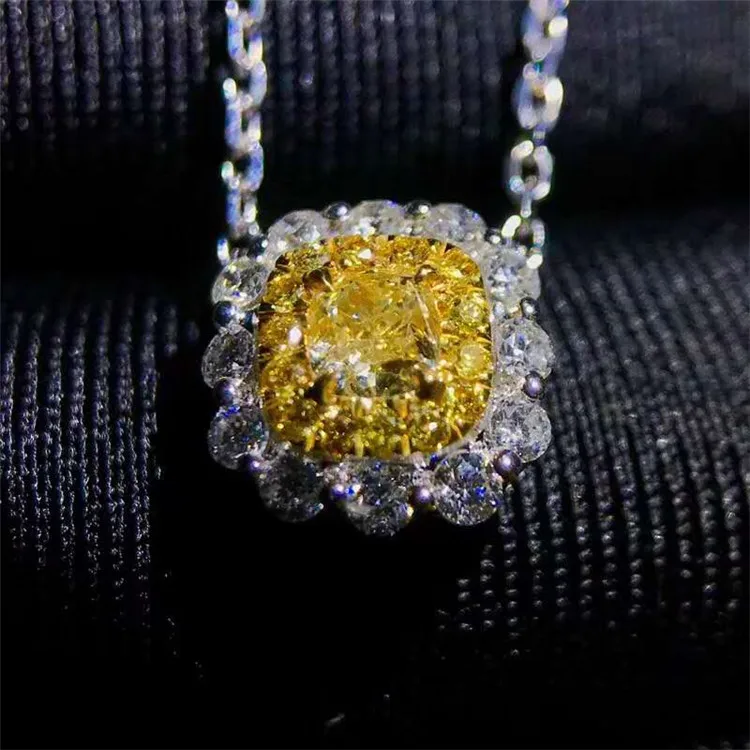 18k gold South Africa natural 30pcs 0.42ct white 0.27ct yellow diamond elegant ladies pendant necklace for women
18k gold South Africa natural 30pcs 0.42ct white 0.27ct yellow diamond elegant ladies pendant necklace for women