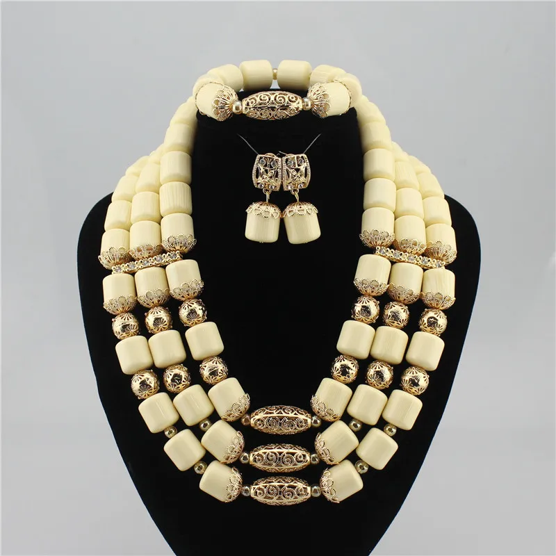 Fashion ivory whit Nigerian Wedding Jewelry Sets Beads Necklace Earring Bracelet Sets Statement Collar African Beads Jewelry Set, Picture
Fashion ivory whit Nigerian Wedding Jewelry Sets Beads Necklace Earring Bracelet Sets Statement Collar African Beads Jewelry Set, Picture