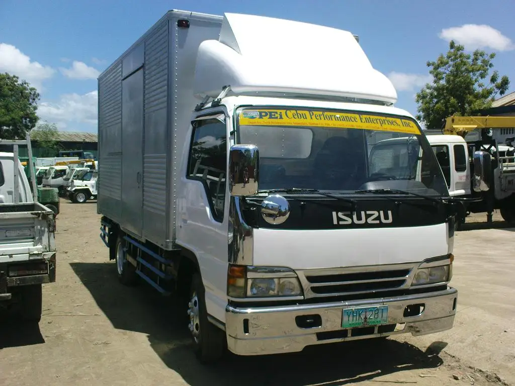 isuzu elf npr aluminum van (14ft) truck