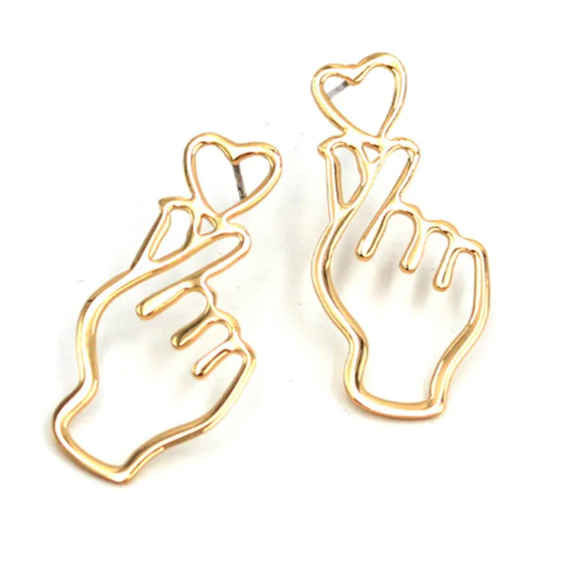 2019 New Jewelry Earring Korean S925 Sterling Silver Earring Personality Heart Gesture Ear Studs Cut Earring Stud
2019 New Jewelry Earring Korean S925 Sterling Silver Earring Personality Heart Gesture Ear Studs Cut Earring Stud