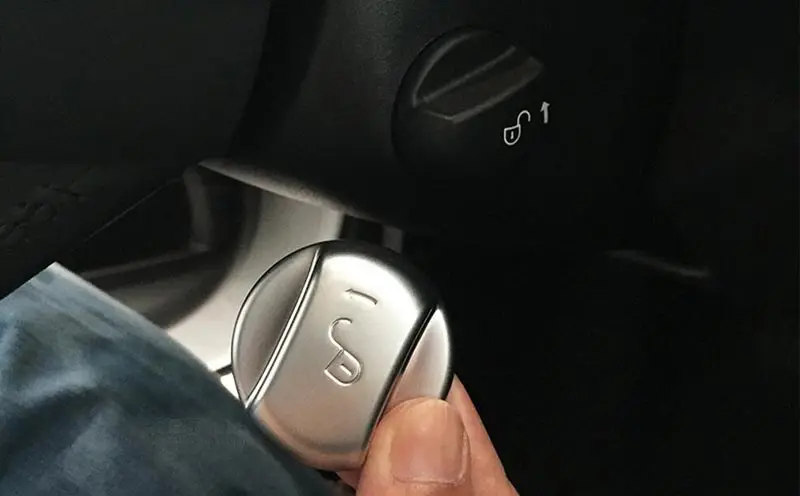 For-Jaguar-XE-F-Pace-2016-Car-Styling-ABS-Matte-Chrome-Steering-Wheel-Button-Decoration-Trim (1)