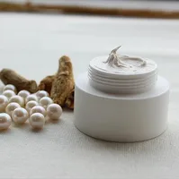 OEM Concealer whitening acne Pearl beauty cream whitening 
OEM Concealer whitening acne Pearl beauty cream whitening