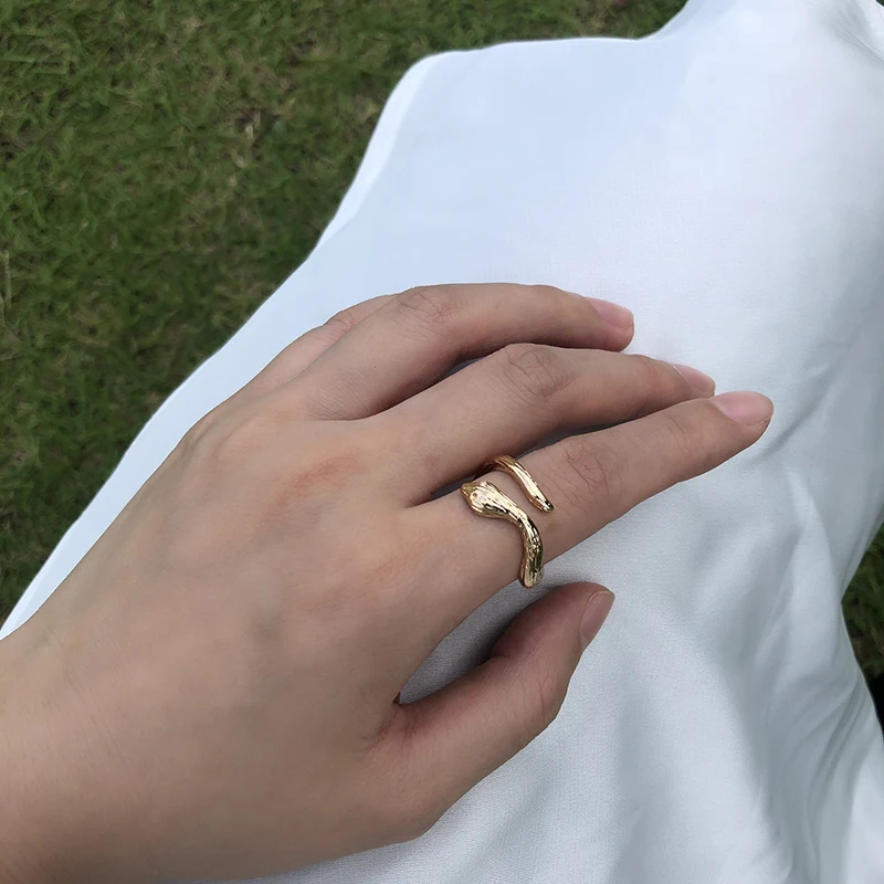 Simple gold cuff ring personality punk snake open finger ring for women jewelry wholesale (SK585), As picture
Simple gold cuff ring personality punk snake open finger ring for women jewelry wholesale (SK585), As picture