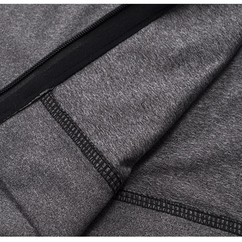 4712547346_1475185497