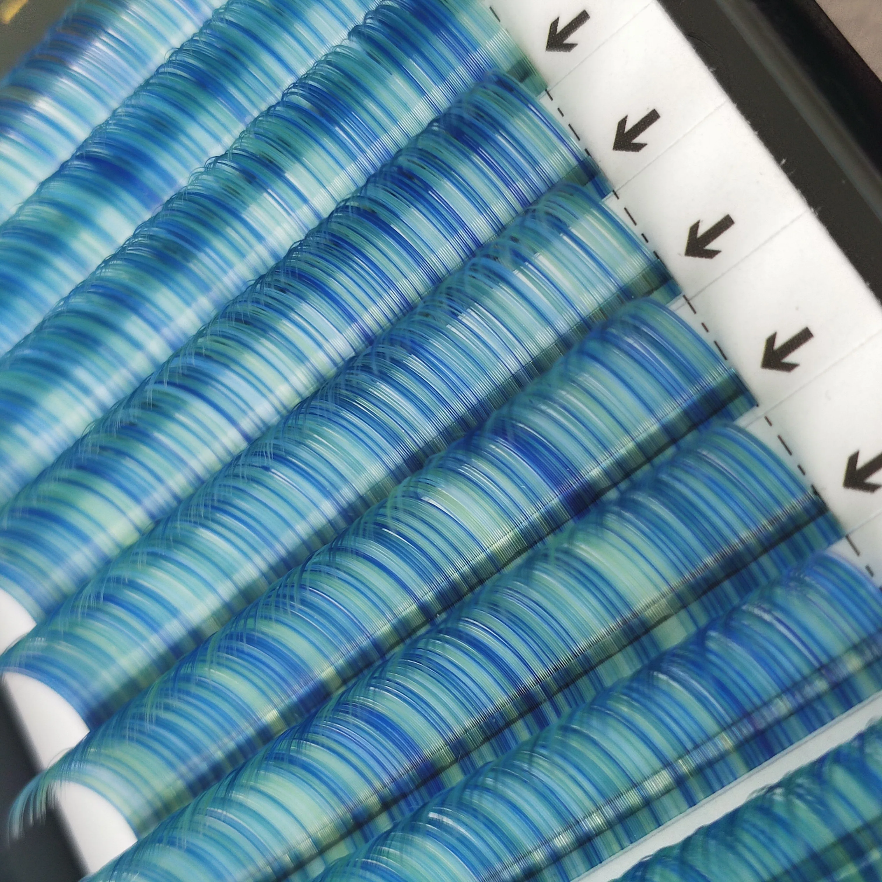 Top Quality soft fluffy C curl colored eyelash extensions 0.07 blue color flat matte eyelashes classic colorful lashes lash tray, Mix
Top Quality soft fluffy C curl colored eyelash extensions 0.07 blue color flat matte eyelashes classic colorful lashes lash tray, Mix